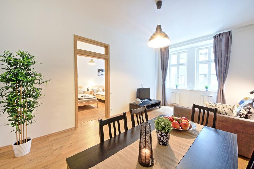 Nabo Apartments Прага Номер фото