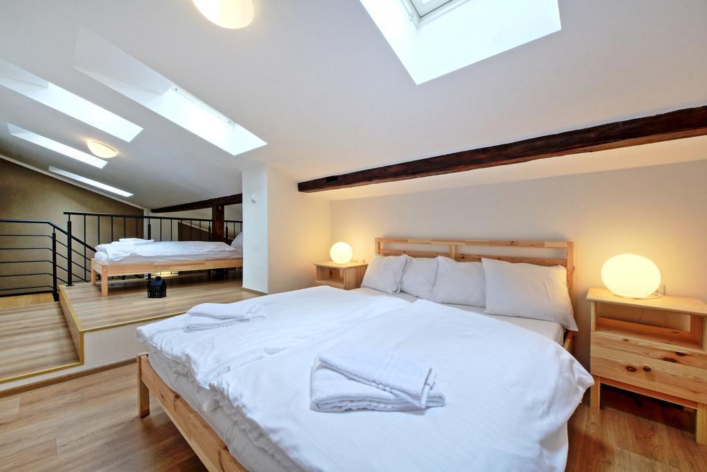 Nabo Apartments Прага Экстерьер фото