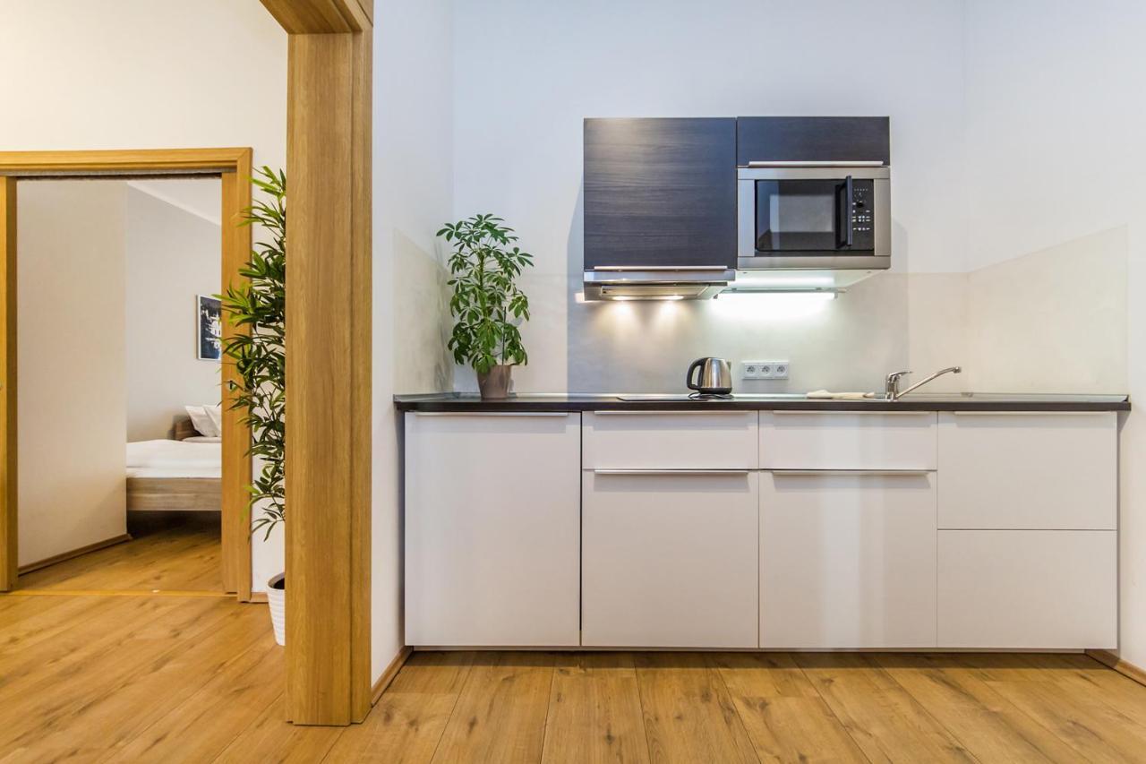 Nabo Apartments Прага Экстерьер фото
