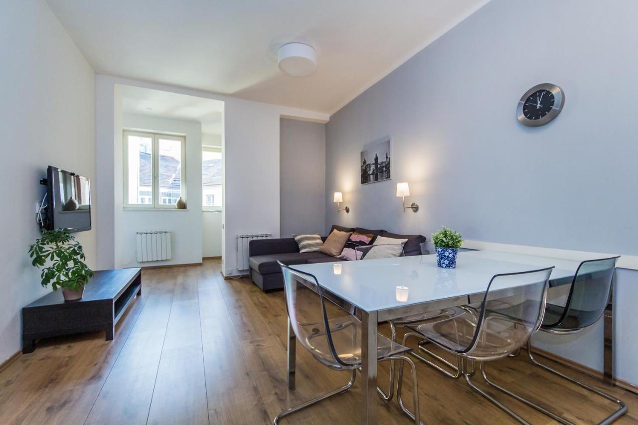 Nabo Apartments Прага Экстерьер фото
